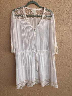 Anthropologie Cream Lace-Trim Peasant Tunic